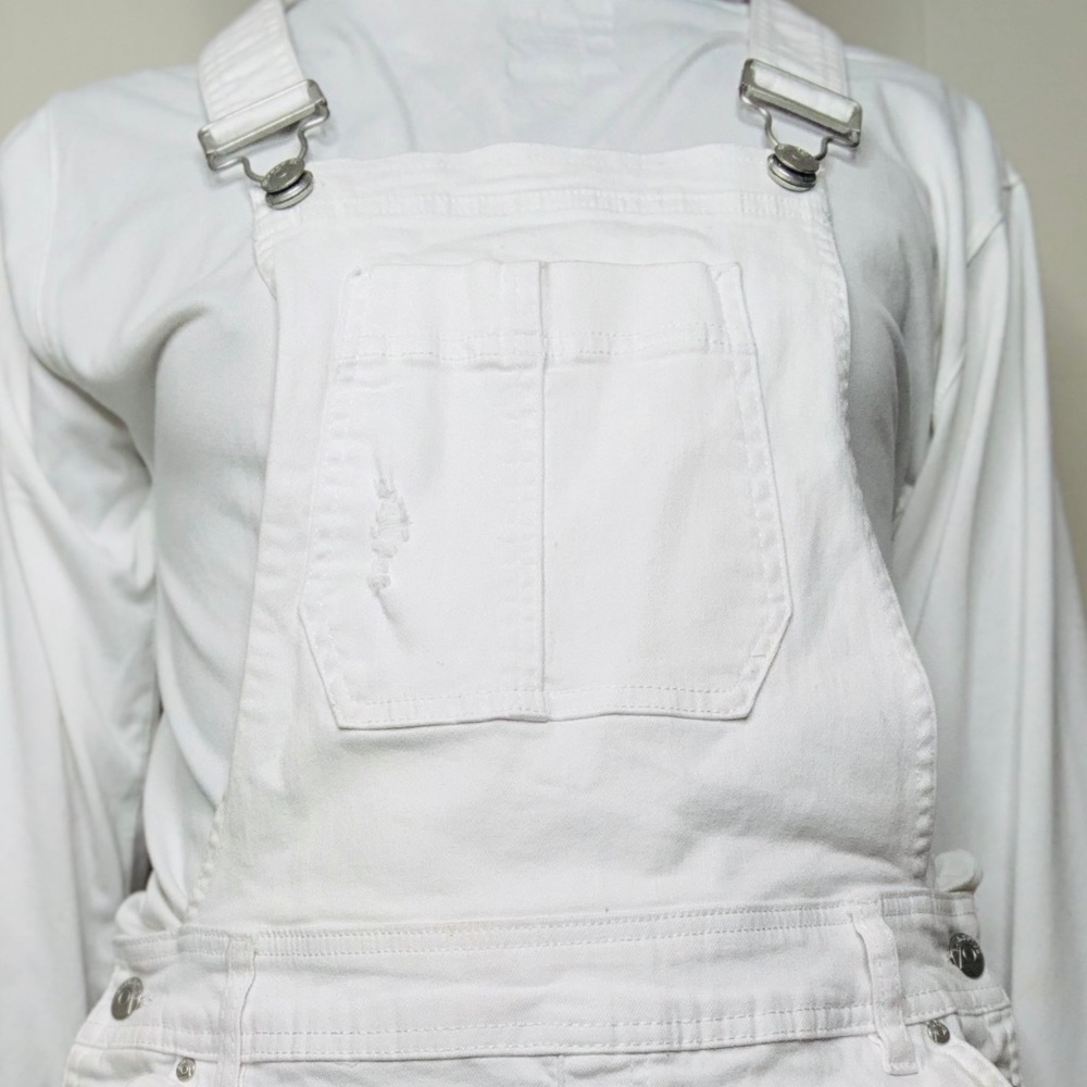White overall shorts